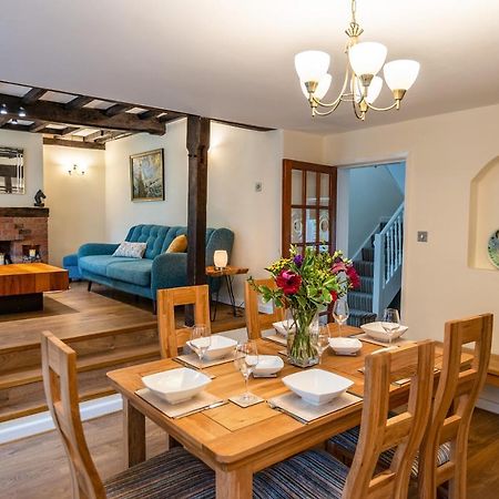 Eleri Cottage เกรทมัลเวิร์น ภายนอก รูปภาพ