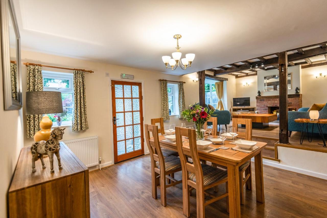Eleri Cottage เกรทมัลเวิร์น ภายนอก รูปภาพ